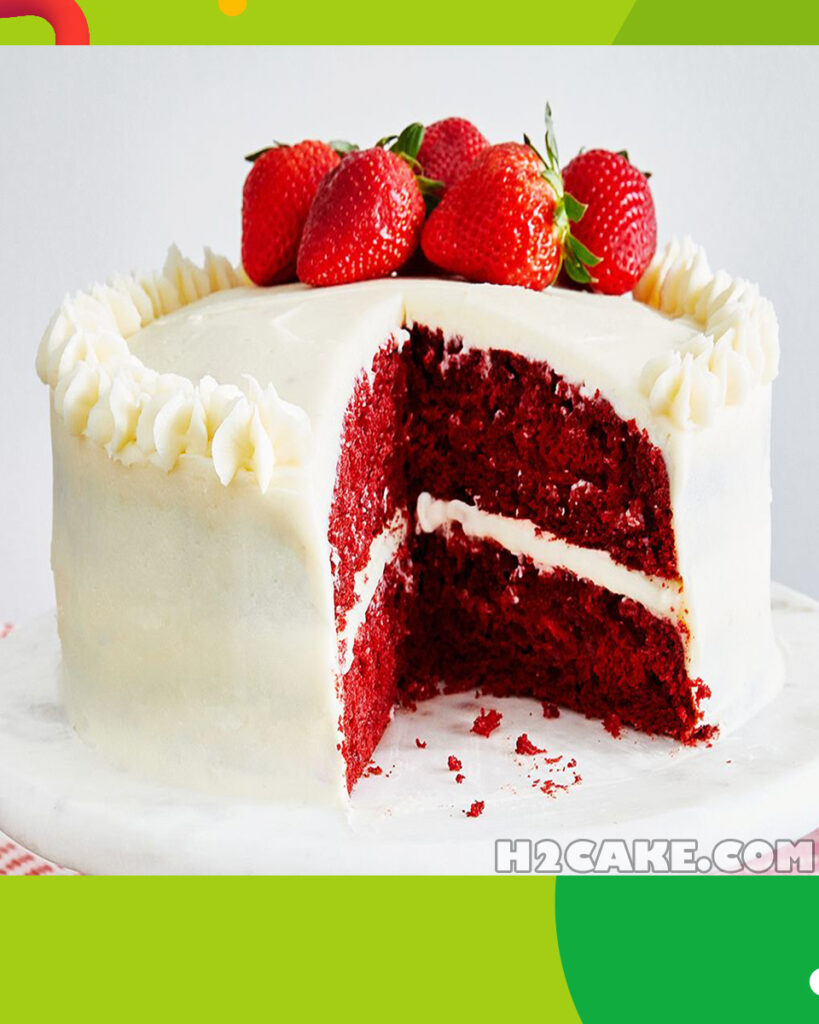 Strawberry-Red-Velvet-Cake-3