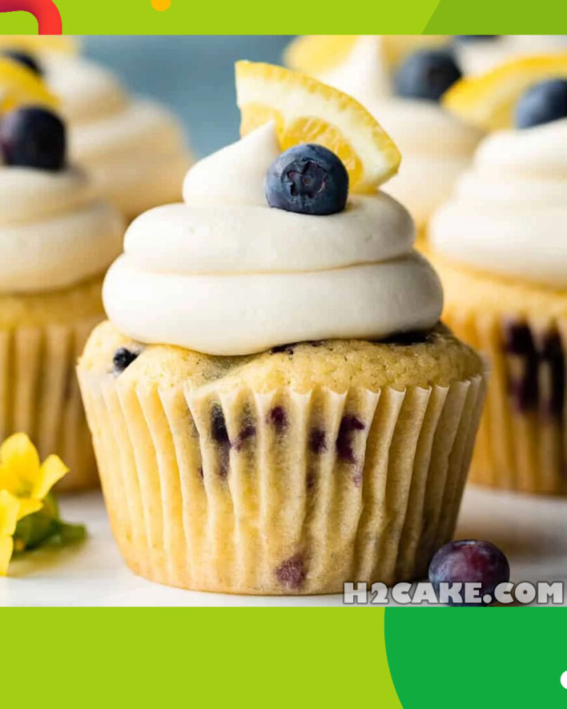 Lemon-Blueberry-Cupcakes-2