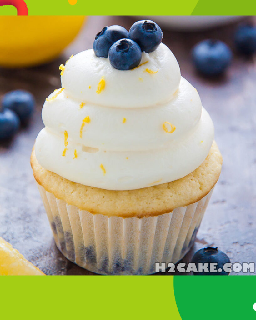 Lemon-Blueberry-Cupcakes-6
